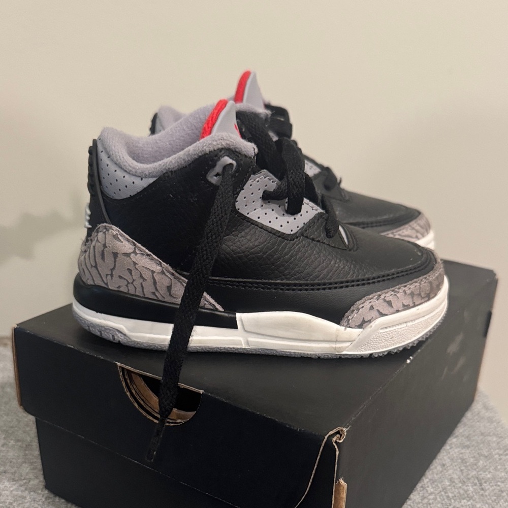 Jordan Kids Black and Gray Sneakers - Picture 2 of 6